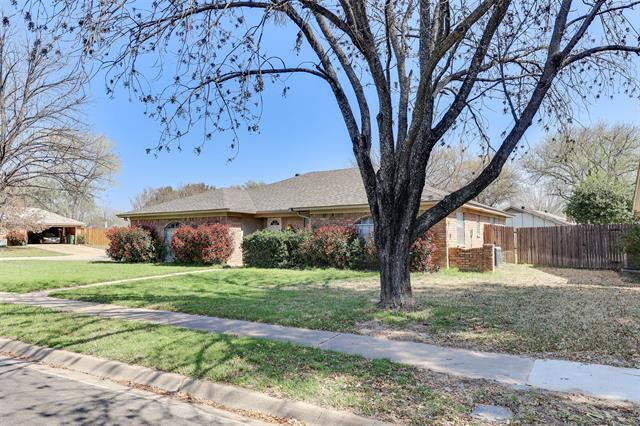Building Photo - 7020 Stonybrooke Dr
