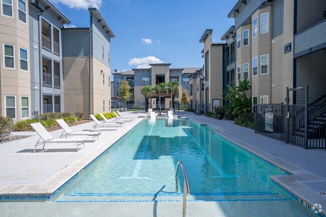 Building Photo - Mirabella Apartments