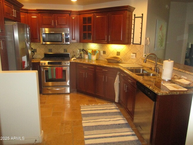 Building Photo - 5350 E Deer Valley Dr