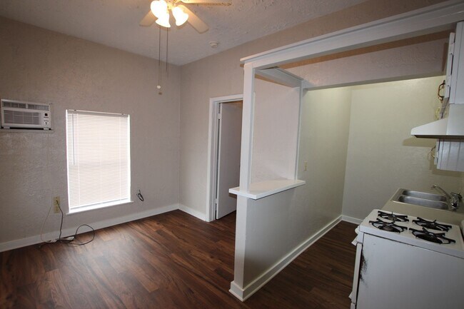 Foto del edificio - Coming Soon! Cozy 1 Bedroom, 1 Bath in Tyler!