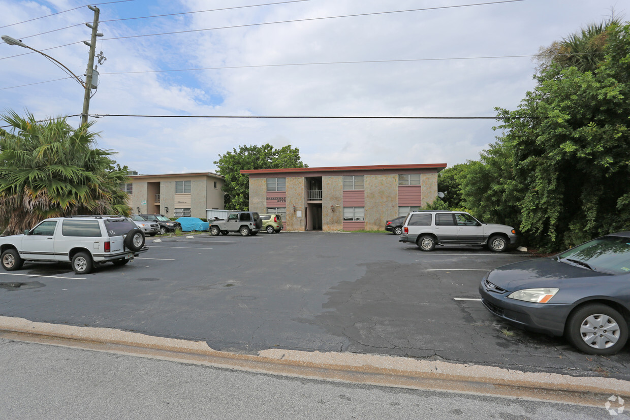 Primary Photo - 11875 3rd St E