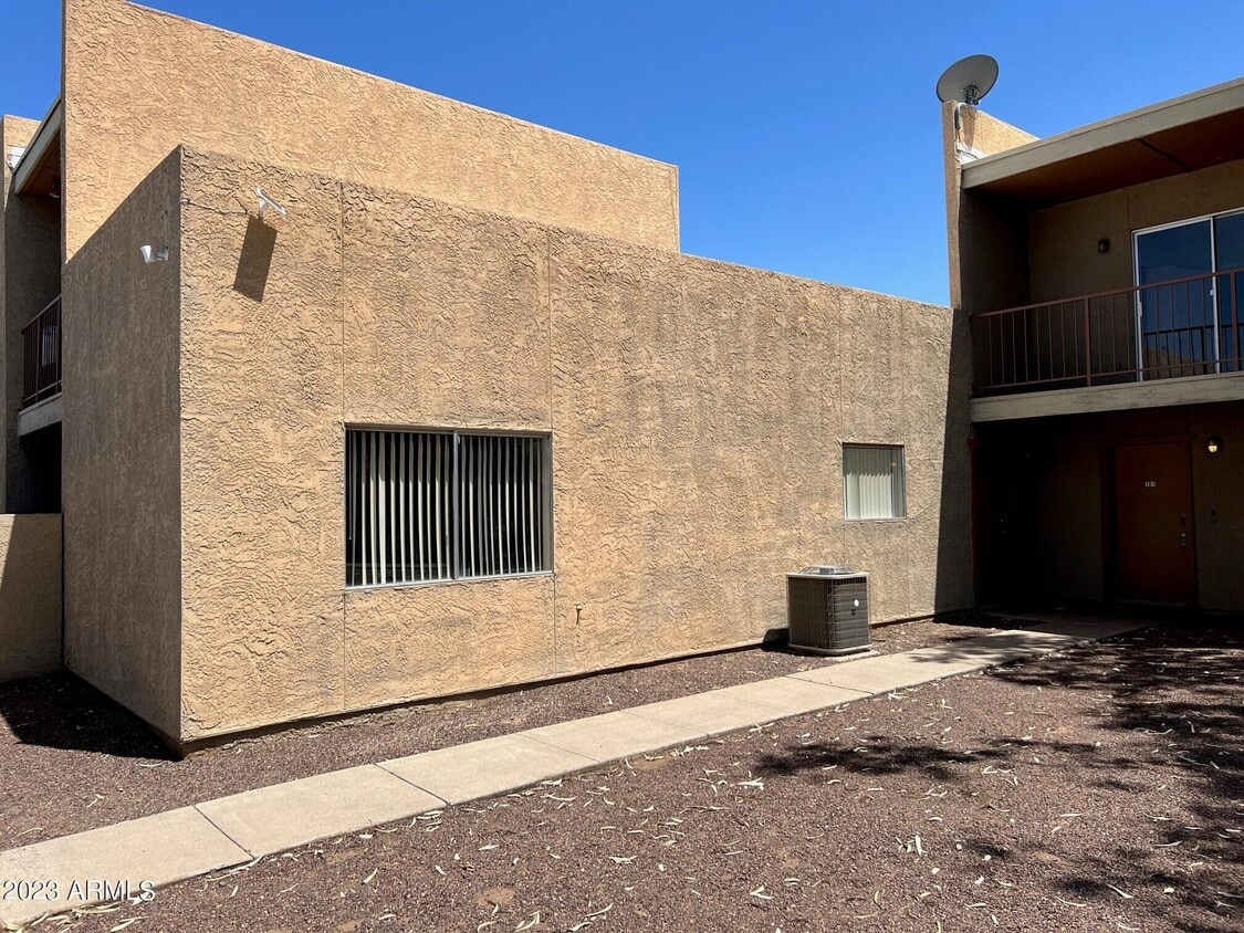 2819 E Le Marche Ave Unit 102, Phoenix, AZ 85032 Apartment for Rent