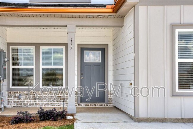 Foto del edificio - 715 Bronze Wy