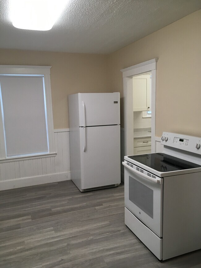 Foto del edificio - 30 Henry Ave