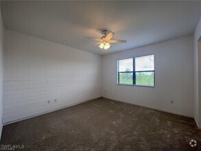 Building Photo - 5459 Useppa Dr