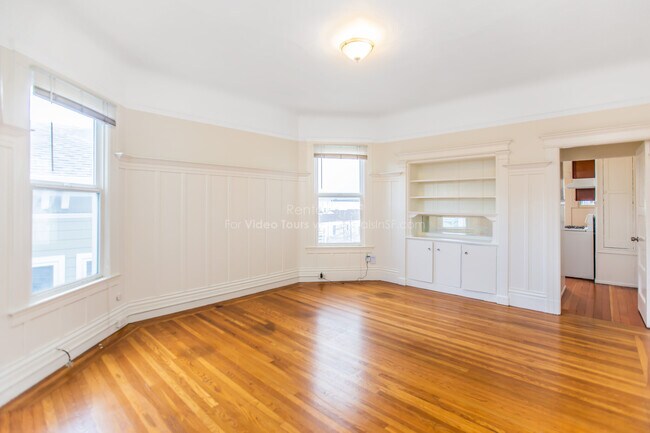 Building Photo - 1169 S Van Ness Ave