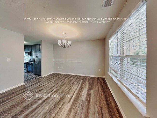 Foto del edificio - 6611 Balgreen Ct