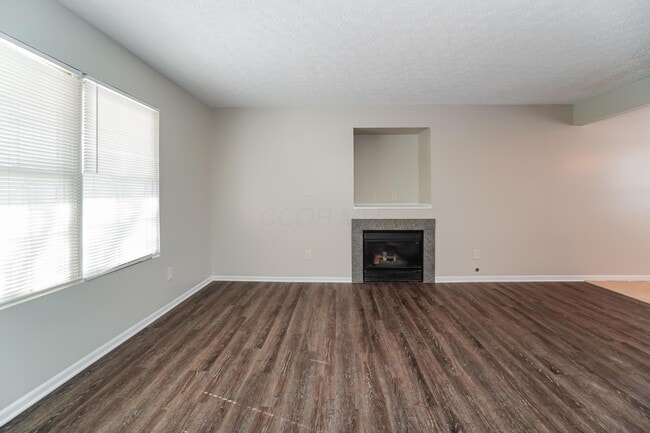Building Photo - 2680 Patrick Henry Ave