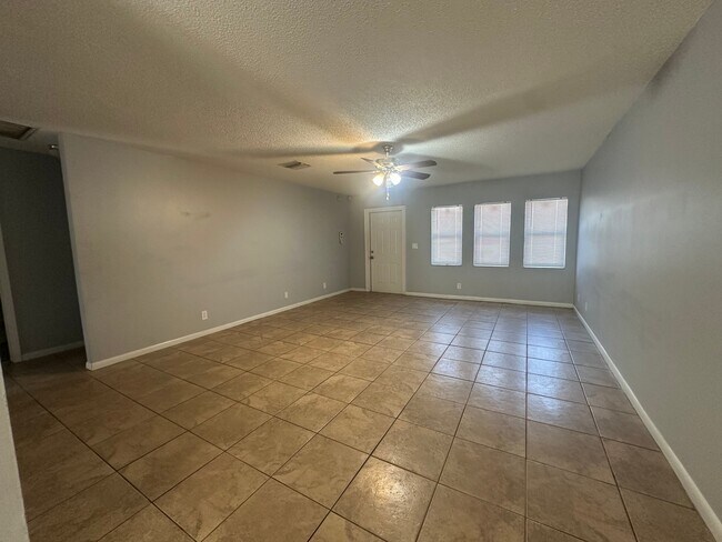 Photo - 641 W 9th St (West Palm Beach, FL) Apartment