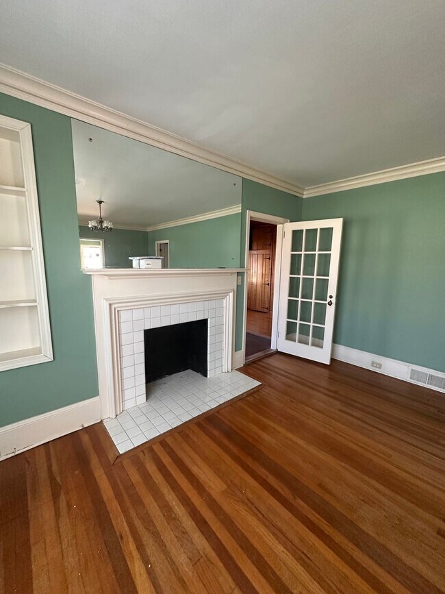 Foto del edificio - 3 Bed 2 Bath Brick Home