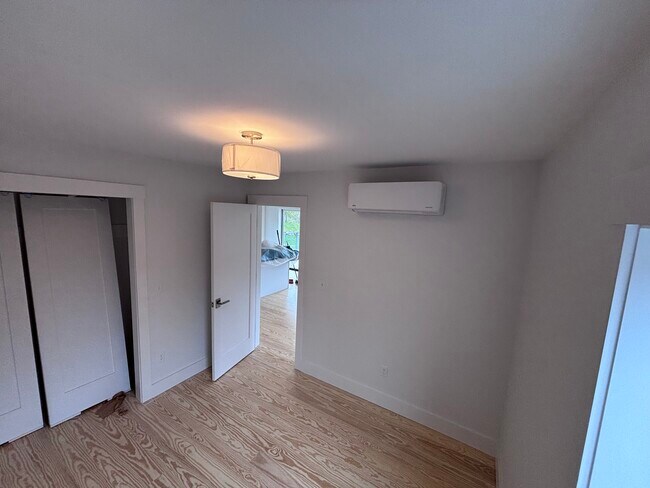 Foto del edificio - 29 Pigeon Hill St
