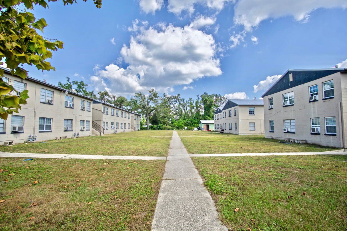 Primary Photo - 3519 E 1st Ct