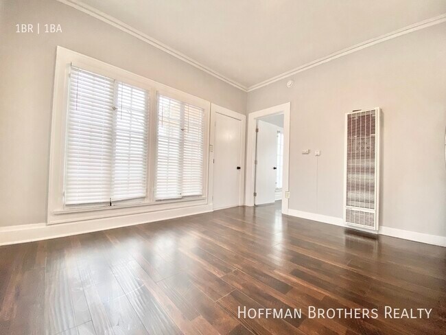 Foto del edificio - 1836 N Wilton Pl