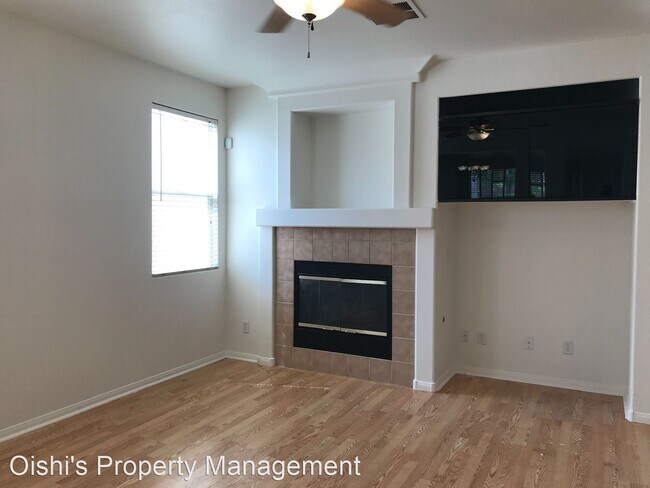 Building Photo - 4 br, 3 bath House - 9560 W Mesa Vista Ave