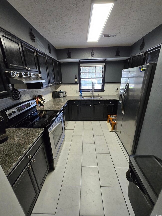 Foto del edificio - 830 44th Ave N