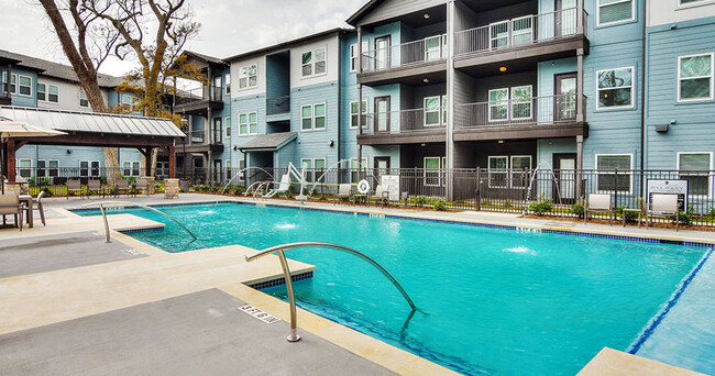 East Bank at Richwood Village Apartments - Richwood, TX | Apartments.com