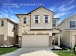 Foto principal - "Spacious 4 Bed, 3 Bath Rental in San Anto...