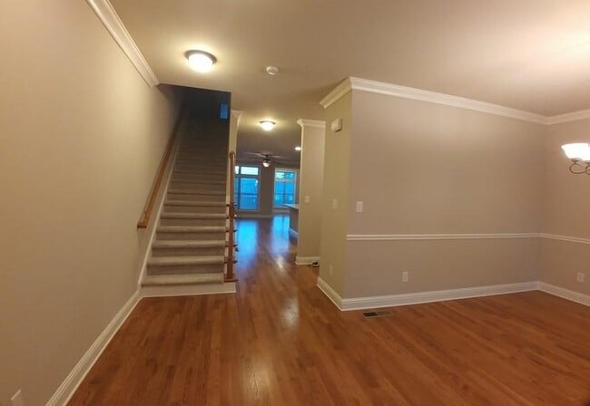 Building Photo - 4286 Baverton Dr