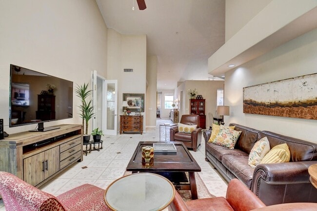 Photo - 2464 NW 59th St Apartment