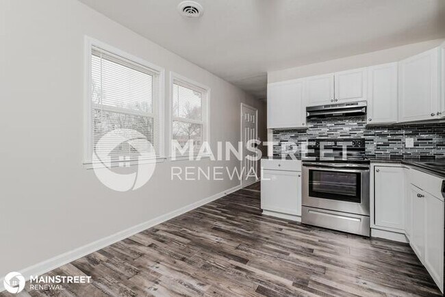 Building Photo - 1812 N Vista Dr, Independence, MO 64058