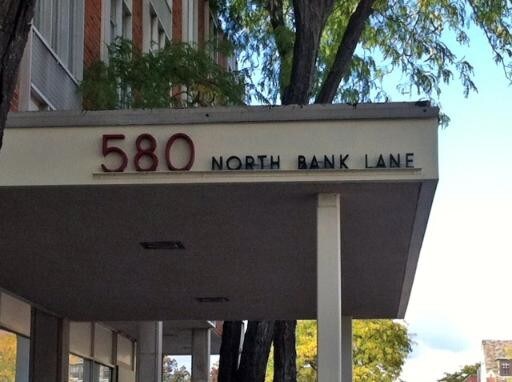 Primary Photo - 580 N Bank Ln