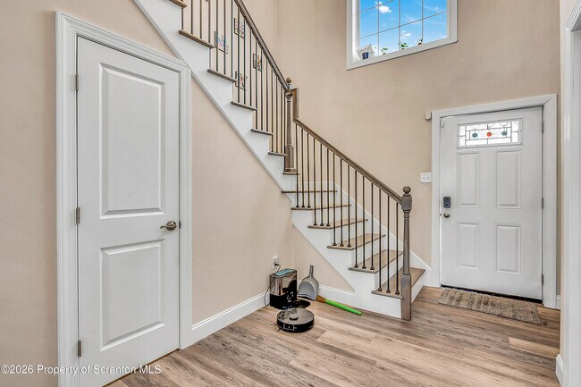 Foto del edificio - 12 Anna Dr