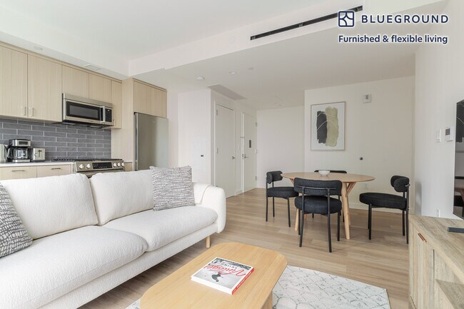 Foto del edificio - 27-01 Jackson Ave