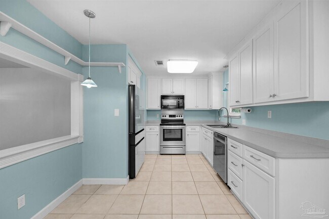 Foto del edificio - 5229 Compass Ct