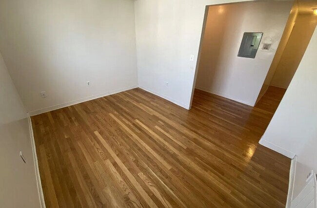 Foto del edificio - 382 Dorchester St