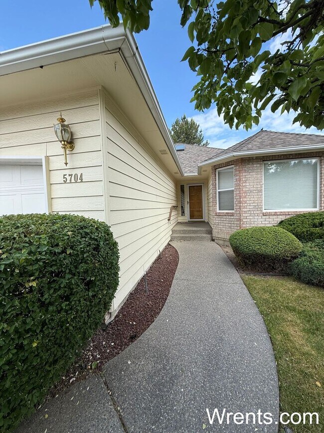 Foto del edificio - Welcome to Bridlewood in Latah Creek!