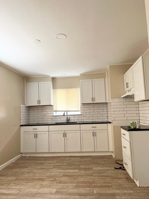 29828 Glenwood St, Inkster, MI 48141 House Rental in Inkster, MI