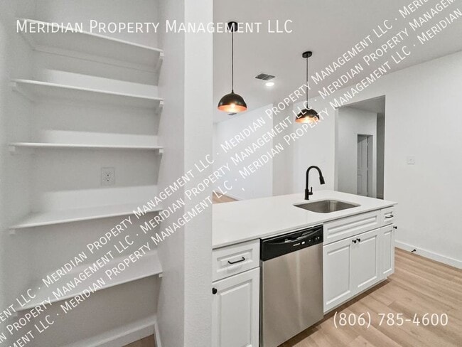 Building Photo - 5805 URBANA-