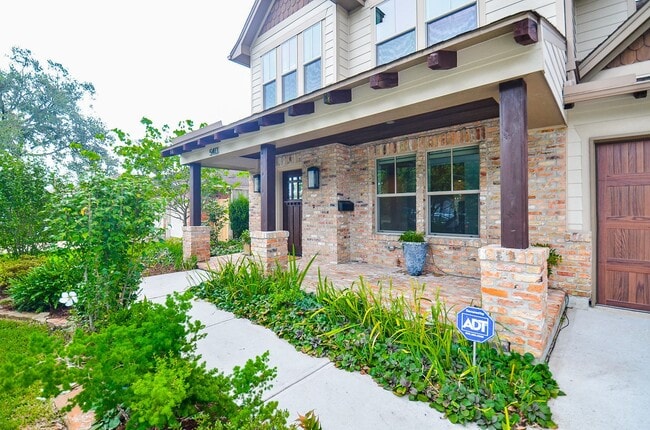 Building Photo - 5413 De Milo Dr