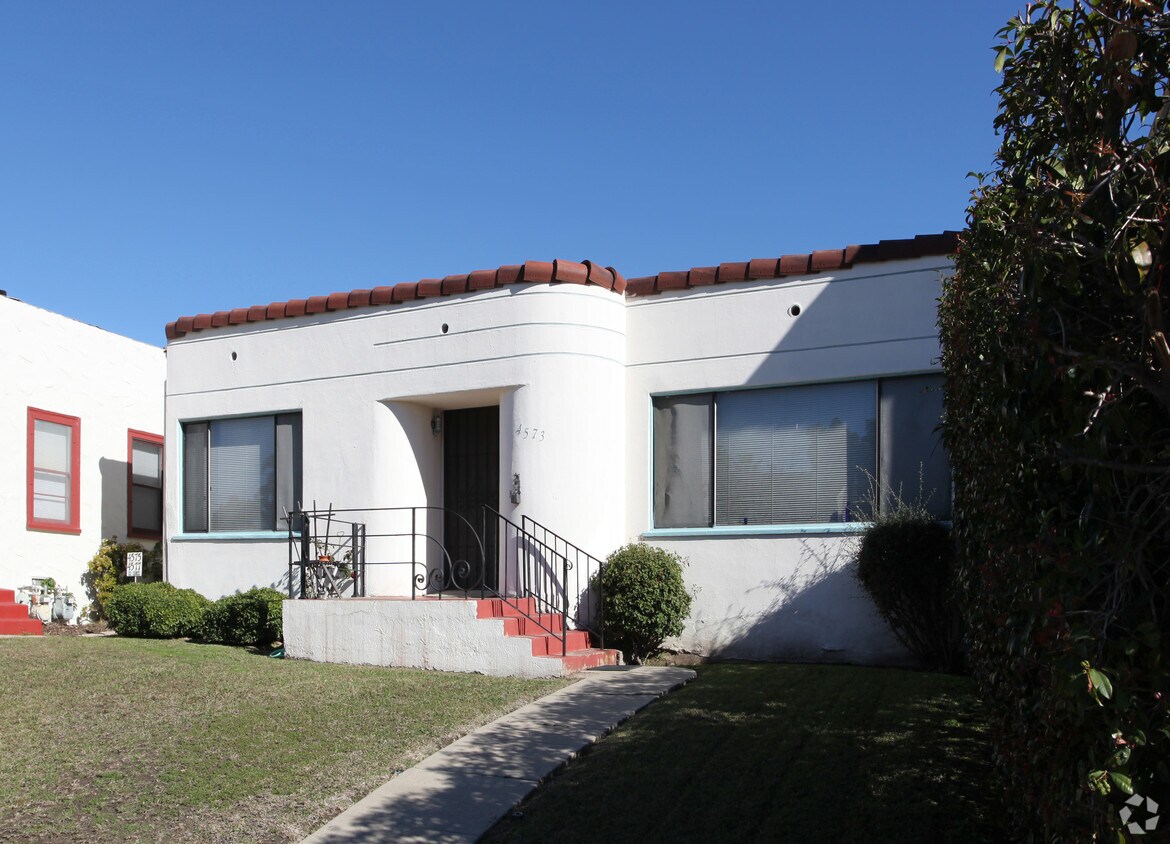 Building Photo - 4573-4577 Maryland St