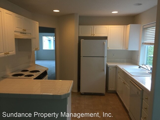 Building Photo - 3 br, 2 bath House - 13140 SW Creekshire Dr.