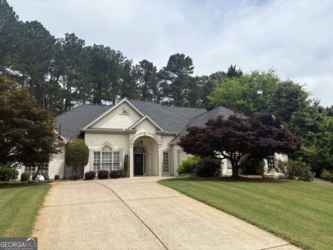 Primary Photo - 3755 Ridgeside Ct