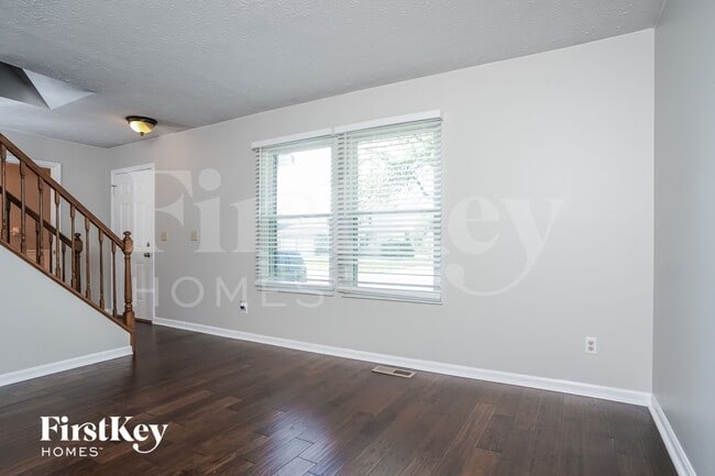 Foto del edificio - 6806 Spring Arbor Dr