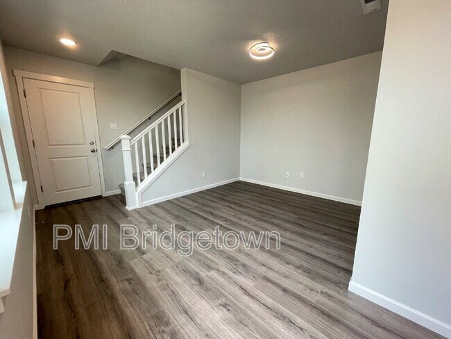 Foto del edificio - 4217 SE Fortress Ln