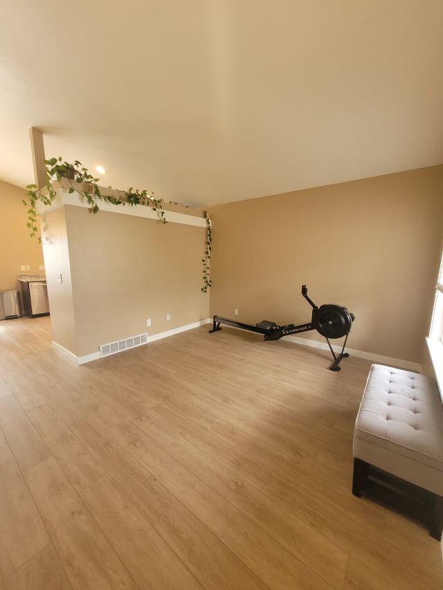 Building Photo - Draper Home for Rent