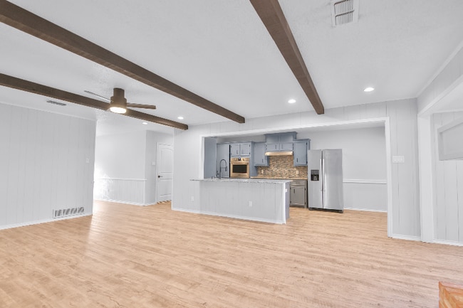 Foto del edificio - 6907 Avenue W