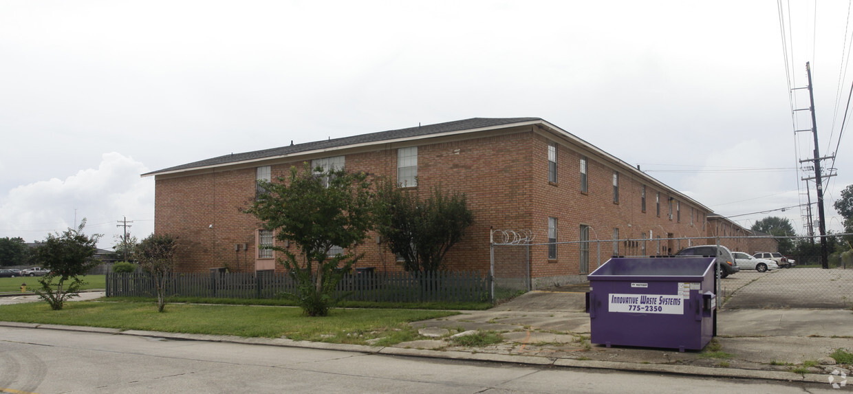 Building Photo - Georgetown Apartments