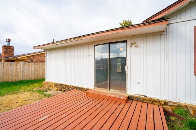 Foto del edificio - Beautiful 3 Bed 2 Bath home!