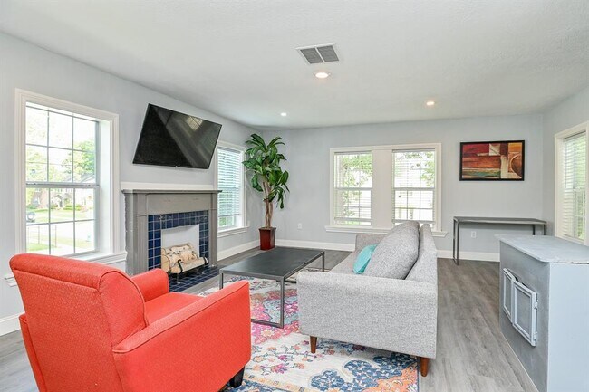 Foto del edificio - 4402 Jefferson St