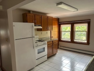 kitchen - 370 N Washington St