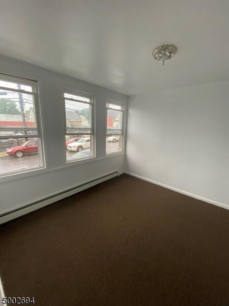 Foto del edificio - 255 E 16th St