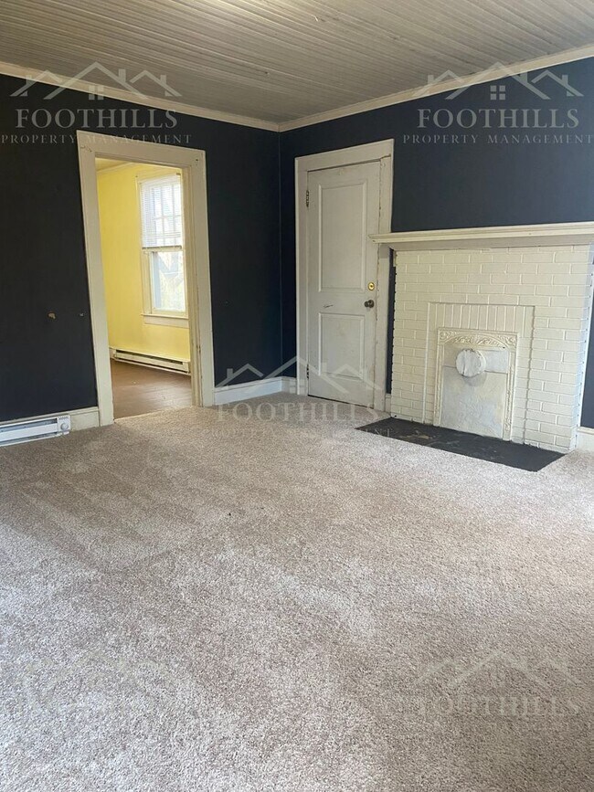 Foto del edificio - 708 Crescent Dr