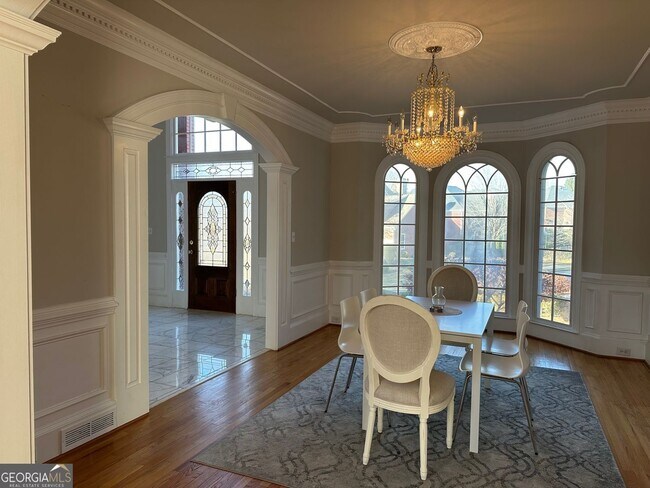 Foto del edificio - 235 Summerhouse Ln