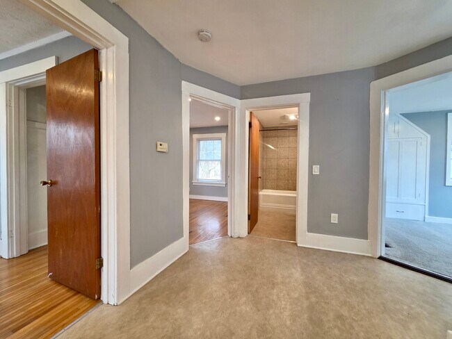 Foto del edificio - 64 Tryon Park