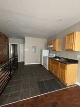 Building Photo - 3416 Braddock St