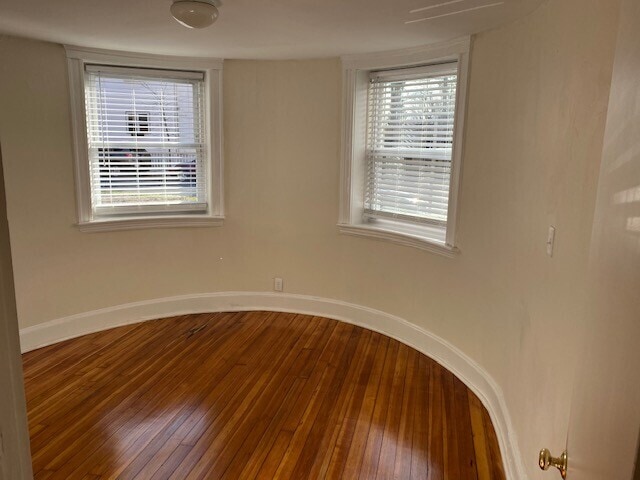 Building Photo - 25 Mount Hood Rd